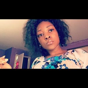 Meet your Posher, Amabelle